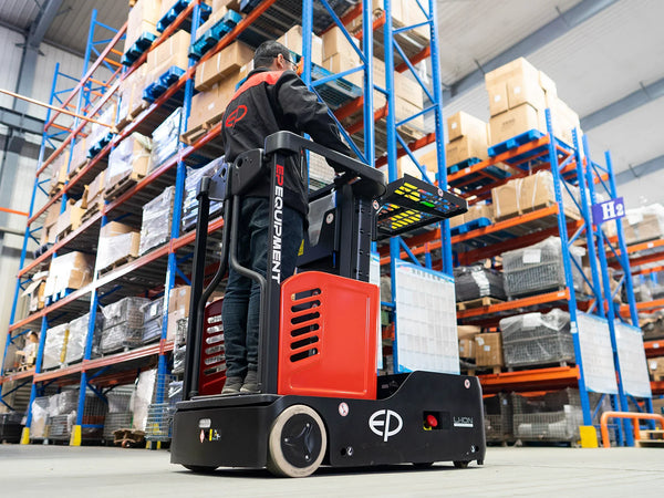 EP JX0 Kommissionierer